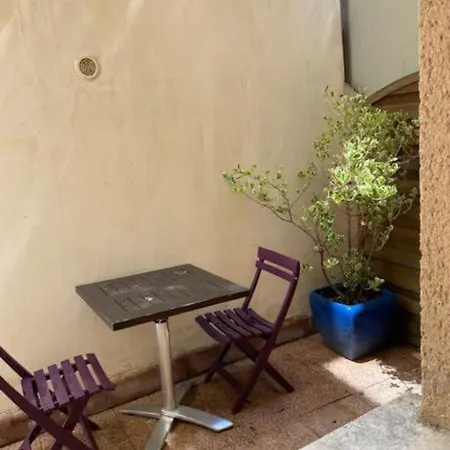 Dom wakacyjny Maison De Arboree Avec Cachet Nanterre